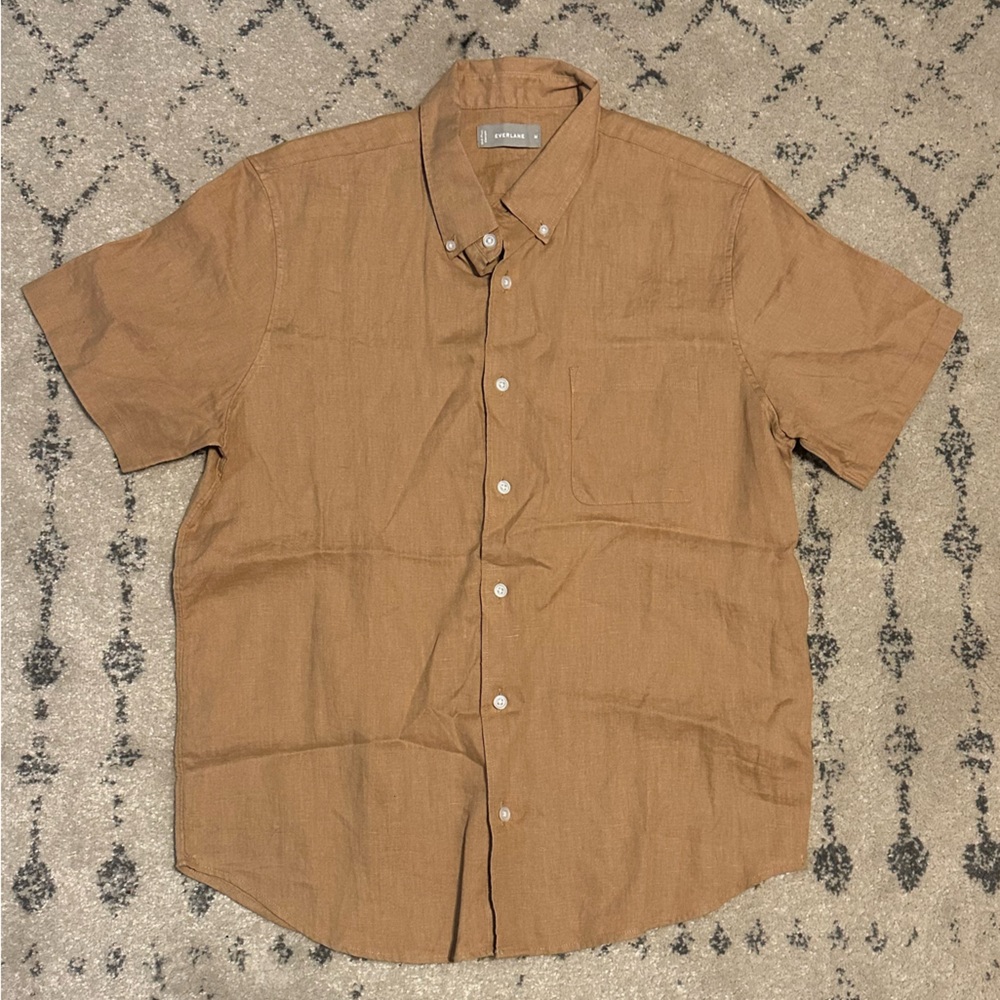 Everlane Tan Short Sleeve Button-Up Shirt